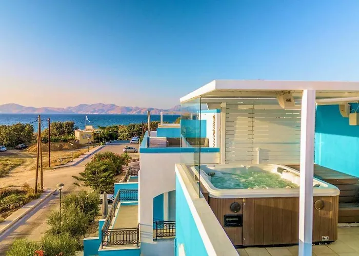 Seabreeze - With Jacuzzi & Heated Pool Vilă Mastihari