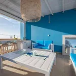 Willa Seabreeze - With Jacuzzi & Heated Pool *